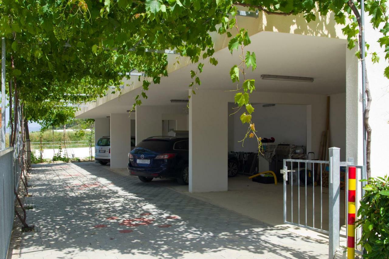 Sunshine Apartments Podstrana Exterior foto
